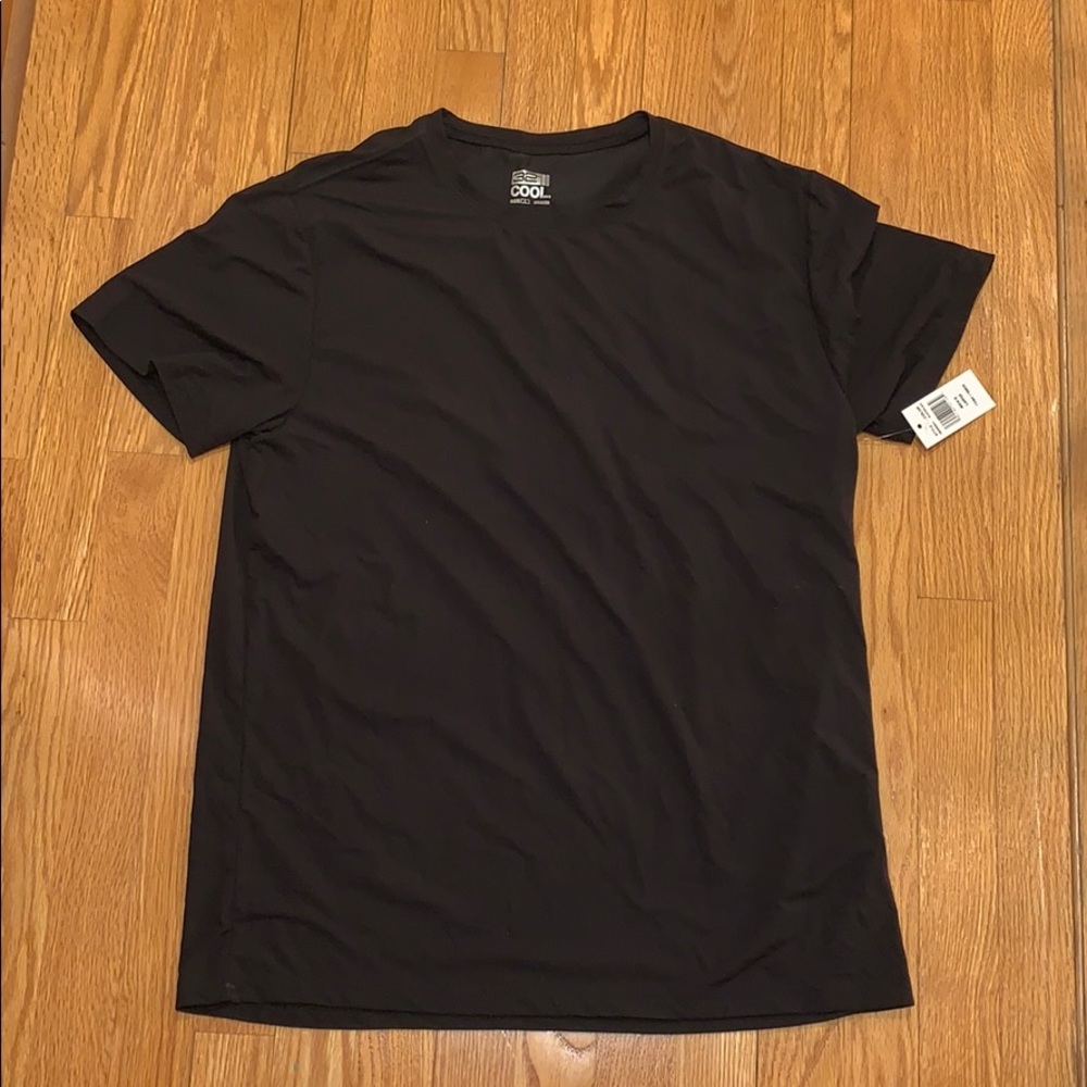 32 Degrees Cool NWT Mens Black Large Crew Neck T